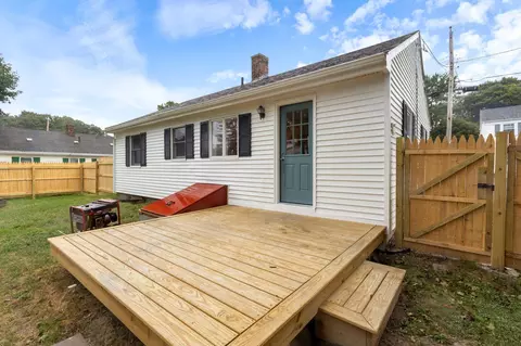 Exterior - 7 Tower Cir, Bath, ME 04530 photo 6 of 10
