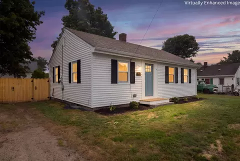 Exterior - 7 Tower Cir, Bath, ME 04530 photo 2 of 10