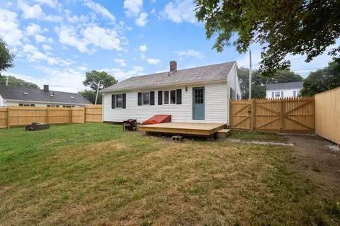 Exterior - 7 Tower Cir, Bath, ME 04530 photo 7 of 10