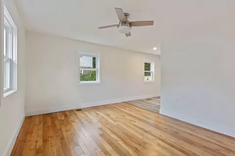 Living - 7 Tower Cir, Bath, ME 04530 photo 2 of 4