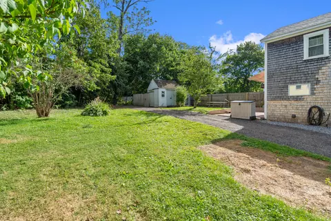 Exterior - 120 Bedford St, Bath, ME 04530 photo 7 of 10