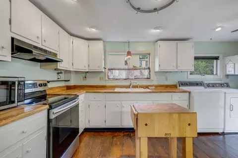 Kitchen - 120 Bedford St, Bath, ME 04530 photo 3 of 7