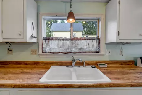 Kitchen - 120 Bedford St, Bath, ME 04530 photo 5 of 7
