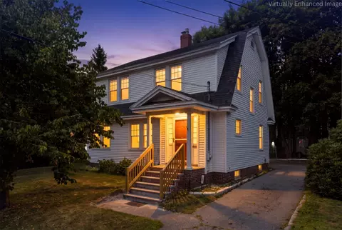 21 Belfort St, Portland, ME 04103