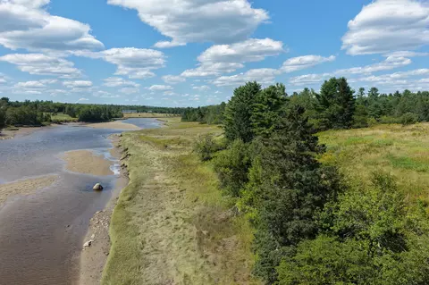 5 Kansas Road, Milbridge, ME 04658