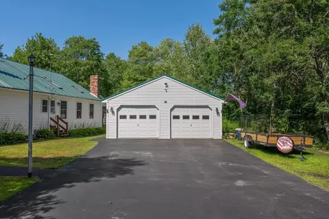 Exterior - 825 Eastern Ave, Augusta, ME 04330 photo 9 of 9