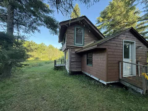 1357 Western County Rd, Penobscot, ME 04476
