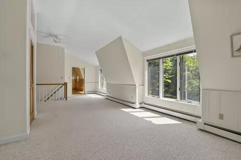 Living - 63 Robinhood Rd, Georgetown, ME 04548 photo 7 of 10
