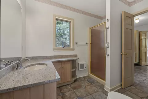 Bath - 63 Robinhood Rd, Georgetown, ME 04548 photo 1 of 6
