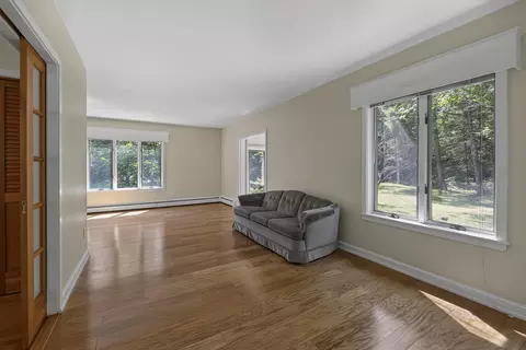 Living - 63 Robinhood Rd, Georgetown, ME 04548 photo 3 of 10