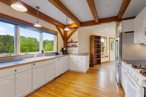 Kitchen - 13 Osprey Ln, Cushing, ME 04563 photo 2 of 5