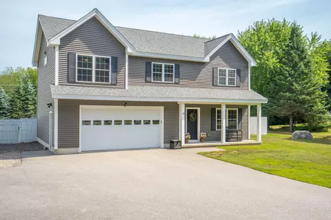 Exterior - 13 W West Loop Rd, Biddeford, ME 04005 photo 5 of 14
