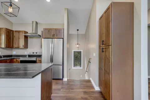 Entry Way - 41 Deertrees Rd, Harrison, ME 04040 photo 6 of 12