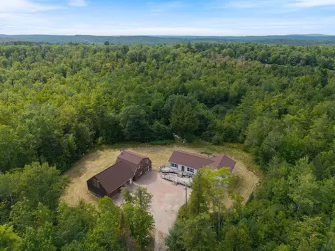 15 Lindsey Ln, West Gardiner, ME 04345