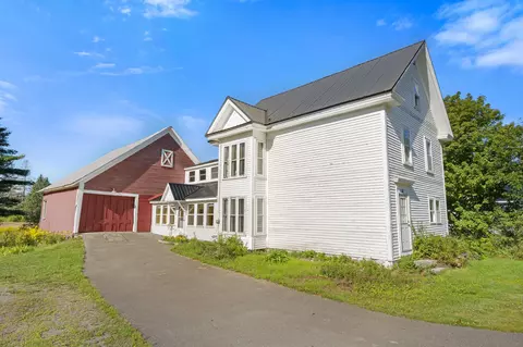 31 Woodbridge Corner Rd, Sherman, ME 04776