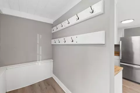 Entry Way - 498 Washington St, Bath, ME 04530 photo 3 of 5