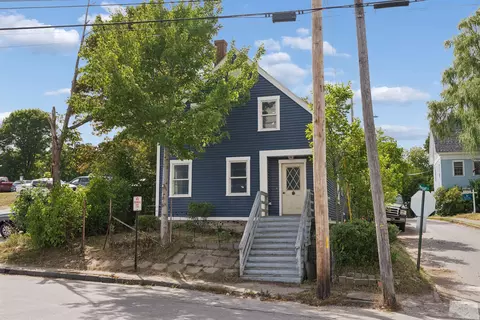 Exterior - 498 Washington St, Bath, ME 04530 photo 3 of 12