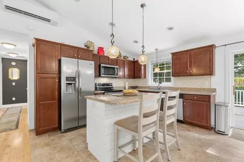 Kitchen - 9 Emerald Way, Windham, ME 04062 photo 1 of 2