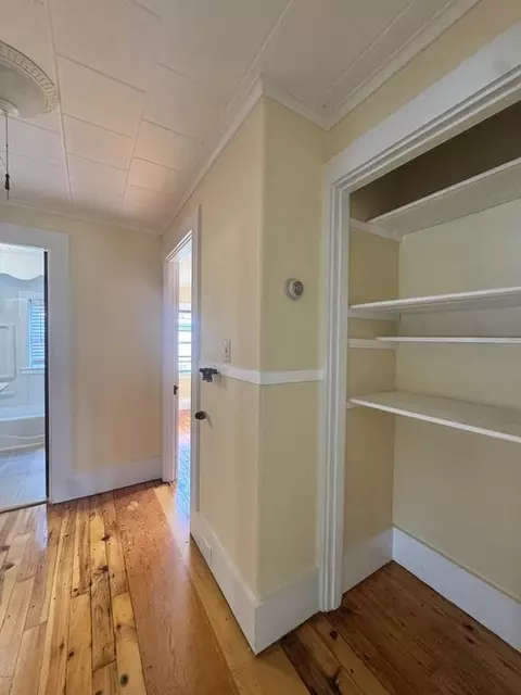 Entry Way - 6 Plummer St, Orono, ME 04473 photo 1 of 7