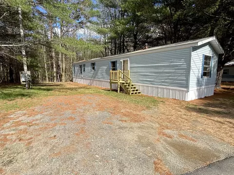 29 Mri Dr, Skowhegan, ME 04976