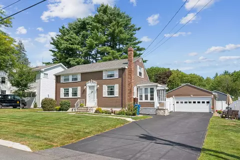 56 Four Winds Rd, Portland, ME 04102