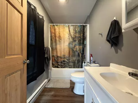 Bath - 1674 Main St, Mapleton, ME 04757 photo 1 of 2