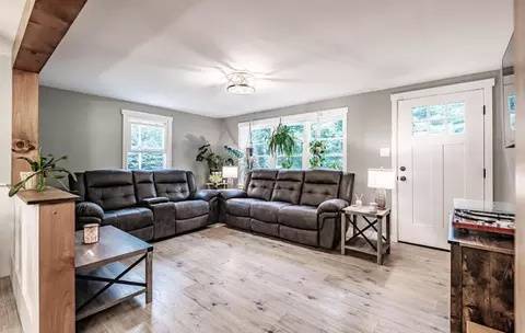 Living - 154 Peter Vier Rd, Durham, ME 04222 photo 2 of 3