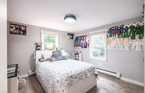 Bedroom - 154 Peter Vier Rd, Durham, ME 04222 photo 2 of 3
