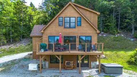 28 Branch Ln, Greenwood, ME 04255