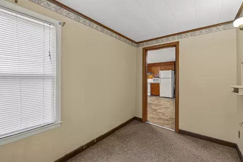 Entry Way - 32 King St, Waterville, ME 04901 photo 5 of 9