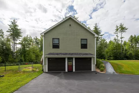 Exterior - 3 King Ln, Berwick, ME 03901 photo 2 of 7