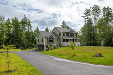 Exterior - 3 King Ln, Berwick, ME 03901 photo 6 of 7