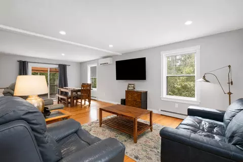 Living - 3 King Ln, Berwick, ME 03901 photo 1 of 2
