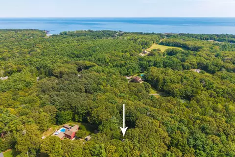 27 High Rock Rd, York, ME 03909
