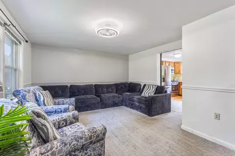 Living - 23 Tate Ln, Windham, ME 04062 photo 2 of 4