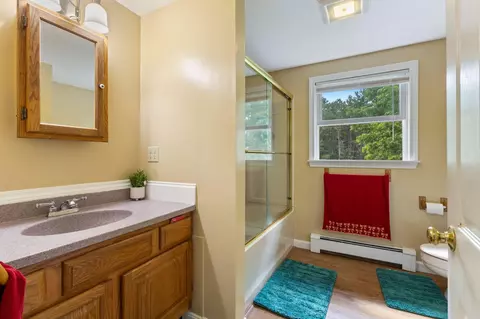 Bath - 23 Tate Ln, Windham, ME 04062 photo 3 of 3