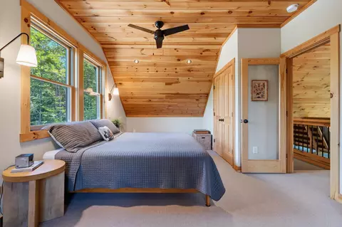 Bedroom - 3 Vail Dr, Newry, ME 04261 photo 8 of 10