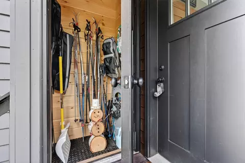 Entry Way - 3 Vail Dr, Newry, ME 04261 photo 9 of 9