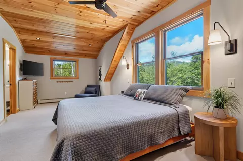 Bedroom - 3 Vail Dr, Newry, ME 04261 photo 9 of 10