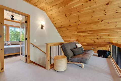 Entry Way - 3 Vail Dr, Newry, ME 04261 photo 5 of 9