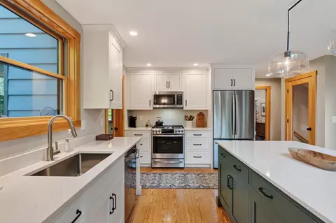 Kitchen - 3 Vail Dr, Newry, ME 04261 photo 7 of 9