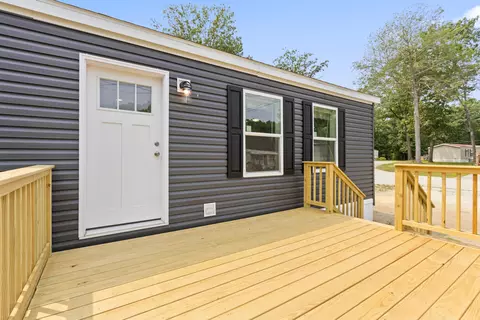 Exterior - 127 Shaker Rd #37, Gray, ME 04039 photo 1 of 4