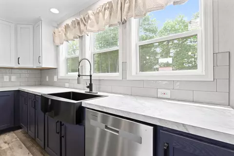 Kitchen - 127 Shaker Rd #37, Gray, ME 04039 photo 3 of 7