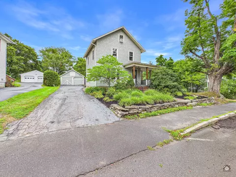 Exterior - 33 Park St, Bath, ME 04530 photo 17 of 19
