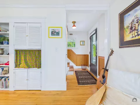 Entry Way - 33 Park St, Bath, ME 04530 photo 1 of 6