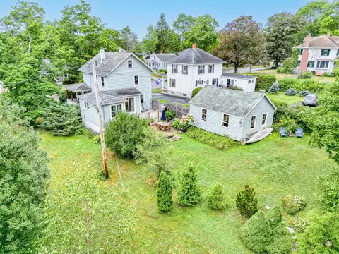 View/Area - 33 Park St, Bath, ME 04530 photo 3 of 4