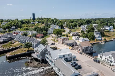 View/Area - 10 Main St, Vinalhaven, ME 04863 photo 8 of 8