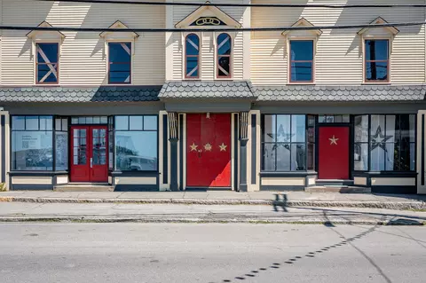 Exterior - 46 Main St, Vinalhaven, ME 04863 photo 4 of 6