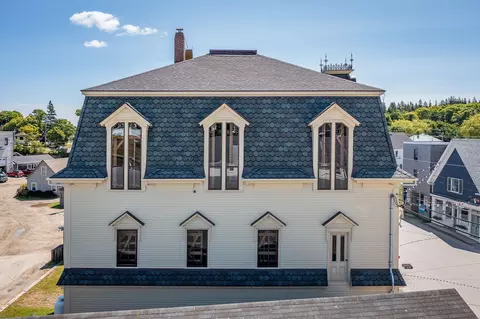 Exterior - 46 Main St, Vinalhaven, ME 04863 photo 3 of 6