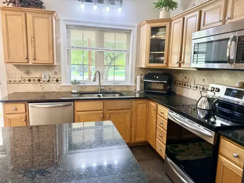 Kitchen - 54 Provost Dr #54, Windham, ME 04062 photo 5 of 8